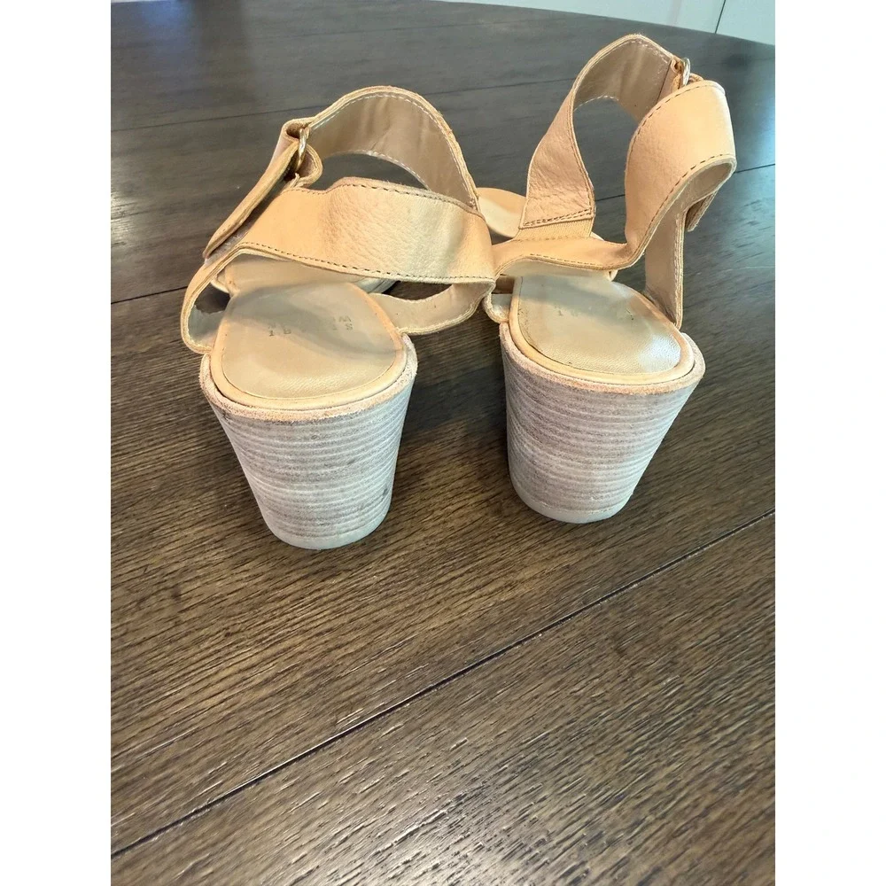 Stuart Weitzman stuart weitzman